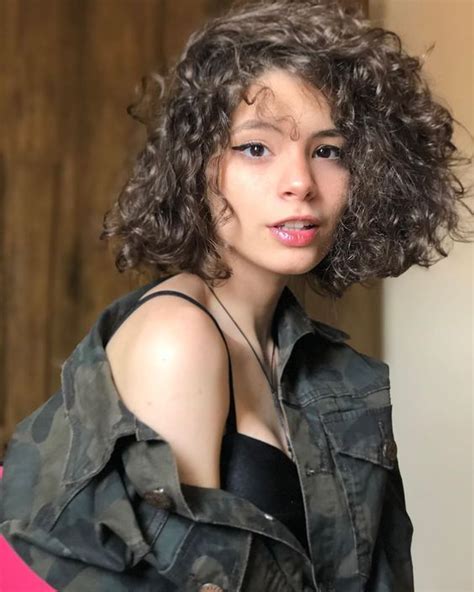 jullia bates pelada